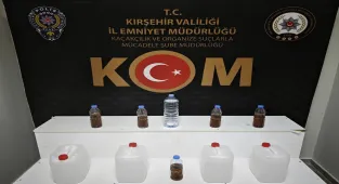 Kırşehir'de sahte içki ve etil alkol ele geçirildi