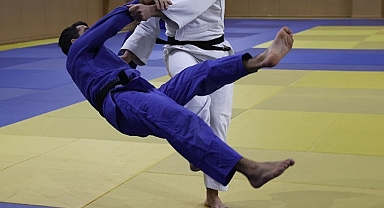 Milli judocu Muhammed Ali Demirel'den Slovenya'da gümüş madalya