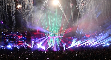 Mısırlı şarkıcı Amr Diab, 2 Ağustos'ta İstanbul'da konser verecek