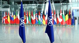 NATO'da yılın ilk savunma bakanları toplantısı başladı