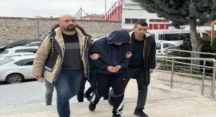 Nevşehir'de emekli doktorun 650 bin 500 dolarını dolandıran şüpheliler yakalandı