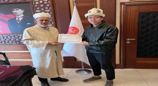 Öğrenci olarak geldiği Isparta’da Müslüman oldu