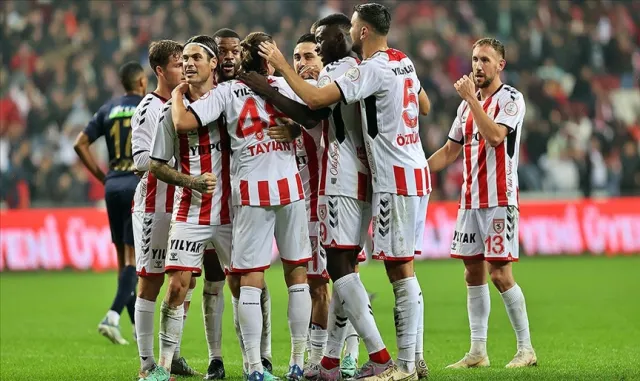 Samsunspor-Shkendija maçını İtalyan hakem Simone Sozza yönetecek