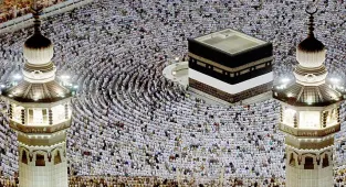 Şehit yakınları umre ibadetini yerine getirdi