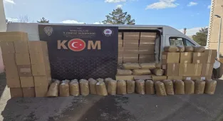 Sivas'ta 840 bin kaçak makaron ile tütün mamulleri ele geçirildi