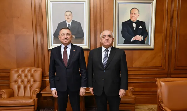 TBMM Dışişleri Komisyonu Başkanı Oktay, Azerbaycan Başbakanı Asadov'la görüştü: