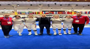 Yıldız Kadın Kılıç Milli Takımı, Avrupa ikincisi oldu