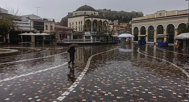 Yunanistan Göç ve İltica Bakanı, Atina'daki ruhsatsız mescitlerin kapatılacağını duyurdu