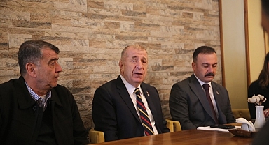 Zafer Partisi Genel Başkanı Ümit Özdağ Hatay'da temaslarda bulundu