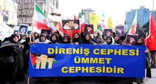 ABD ve İsrail'in İran'a yönelik saldırıları İstanbul'da protesto edildi