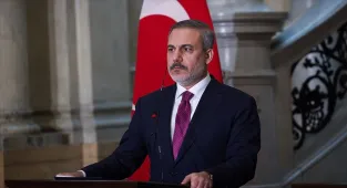 Bakan Fidan, İslamabad'da Türkiye-Mısır-Pakistan-Suudi Arabistan Dışişleri Bakanları Toplantısına katıldı