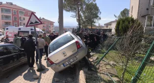 Bursa'da 1 kişinin öldüğü, 2 kişinin yaralandığı kazaya ilişkin araç sahibi tutuklandı