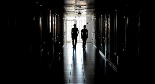 Çorabına gizlediği uyuşturucuyu satarken yakalanan sanık hakkında hapis istemi