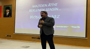 Eskişehir'de Maziden Atiye Beklenen Sensin söyleşisi düzenlendi