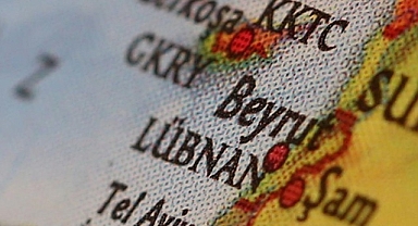 İsrail, Beyrut'un güneyinde bir beldeyi hava saldırısıyla hedef aldı