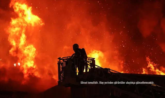 Kağıthane'de hastanede çıkan yangın söndürüldü
