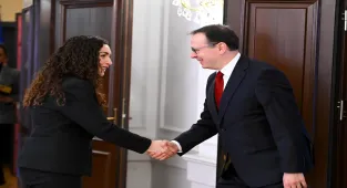 Kosova Cumhurbaşkanı Osmani, Türkiye'nin Priştine Büyükelçisi Angılı'yı kabul etti