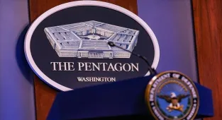 Pentagon, mahkemenin anayasaya aykırı bulduğu basın mensuplarına yönelik politikasını değiştirdi