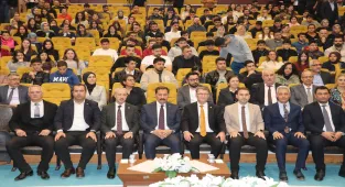 Türk Dil Kurumu Başkanı Mert, Hatay'da üniversite öğrencileriyle buluştu