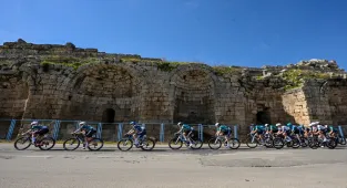Uluslararası Antalya Bisiklet Turu'nun ilk gün etabında birinciliği Shnyrko kazandı