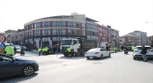 Yalova'da hafriyat kamyonunun altında kalan bir kişi öldü