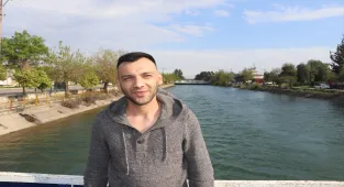 Adana'da sulama kanalına düşen genç kurtarıldı