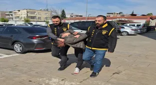 Adana'da yankesicilikle 3 kadının cep telefonunu çaldığı belirlenen zanlı tutuklandı