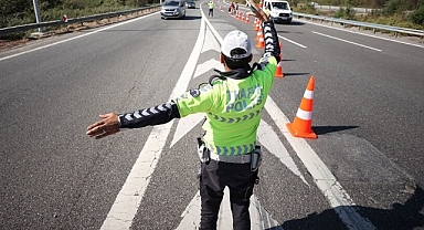Aman dikkat! İstanbul'da 18 Nisan Cumartesi bazı yollar trafiğe kapatılacak