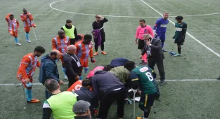 Ampute futbol karşılaşmasında kalp krizi geçiren antrenör Şanlıurfa'da toprağa verildi