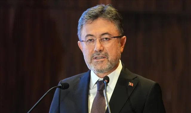 Bakan Yumaklı, Malatya Sultansuyu Barajı'nın tam kapasiteyle yeniden hizmete girdiğini bildirdi: