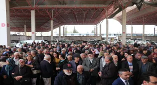 Burdur'da hacı adayları kutsal topraklara uğurlandı