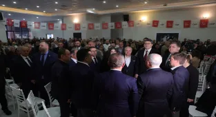 CHP Genel Başkan Yardımcısı Aytekin, Kocaeli'de partisinin üye katılım toplantısına katıldı