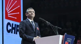 CHP Genel Başkanı Özel, partisinin Sakarya mitinginde konuştu:
