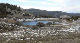 Çubuk'un yüksek kesimlerinde kar etkili oldu