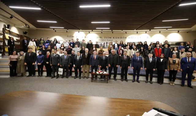 Eskişehir'de üniversite öğrencilerine IBAN kiralama dolandırıcılığı anlatıldı