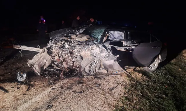 GÜNCELLEME - Günyüzü Kaymakamı Muhammed Raşit Kurt trafik kazasında yaralandı