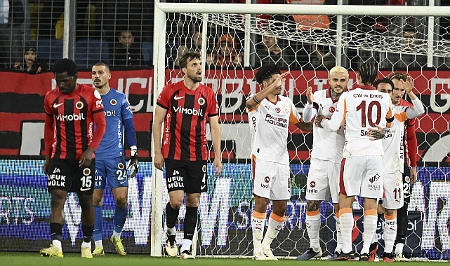 Icardi ve Yunus attı: Galatasaray ilk yarıyı 2-0 önde kapattı