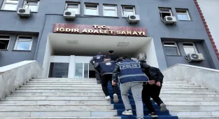 Iğdır'daki göçmen kaçakçılığı operasyonunda 3 zanlı tutuklandı