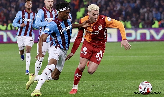 Trabzonspor, Galatasaray karşısında ilk yarıyı 1-0 önde kapattı