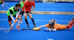 Selçuklu Belediyespor Kulübü Hokey Takımı, başarısını İtalya'da da sürdürme peşinde