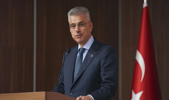 Bakan Memişoğlu, TFF Sağlık Ekibi Çalışanları 16. Bilgi Yenileme Kursu programında konuştu: