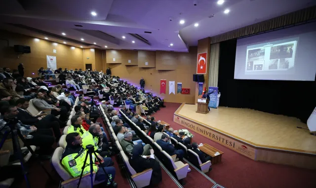 Bingöl'de Akıllı Şehir Dönüşüm Çalıştayı başladı