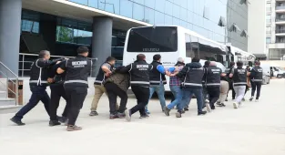 Bursa'da tefecilik ve yağma operasyonunda 11 kişi tutuklandı