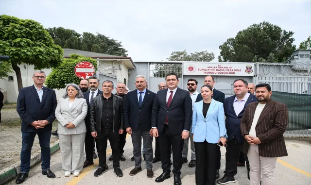 CHP Genel Başkan Yardımcısı Karasu, Mustafa Bozbey'i cezaevinde ziyaret etti