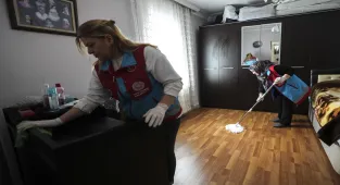 Devletin şefkat eli ihtiyaç sahiplerine uzanıyor