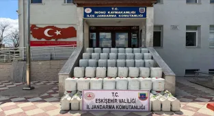 Eskişehir'de 2 bin 270 litre sahte sıvı gübre ele geçirildi