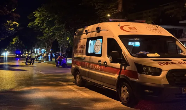 GÜNCELLEME - Bursa'da refüje çarpan motokurye öldü