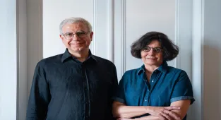 İstanbul Tiyatro Festivalinin 2027 ve 2028'deki küratörü Naz Erayda ile Kerem Kurdoğlu olacak