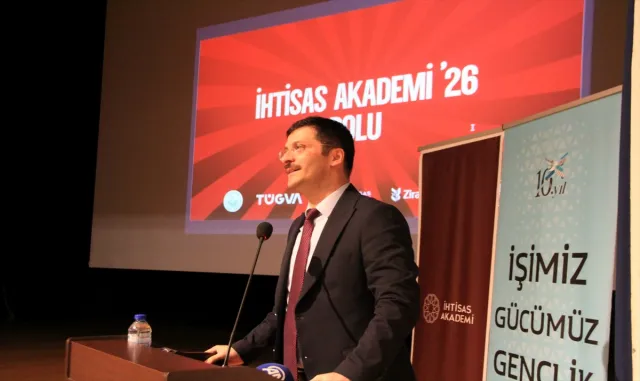 Kamu Hastaneleri Genel Müdürü Demirkol, Bolu'da TÜGVA İhtisas Akademi Programı'na katıldı: