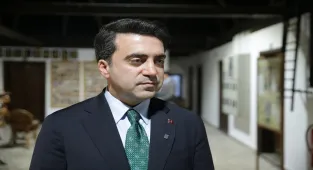 Türkiye mezunu uluslararası öğrenciler, hem ülkelerine hem de Türkiye'ye katkı sağlıyor